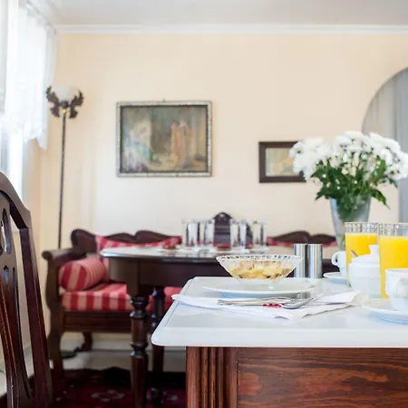 Renos 호텔 산토리니