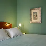 Hotel Renos