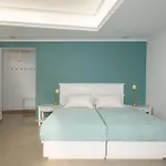 Hotel Renos