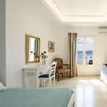 Renos Hotel