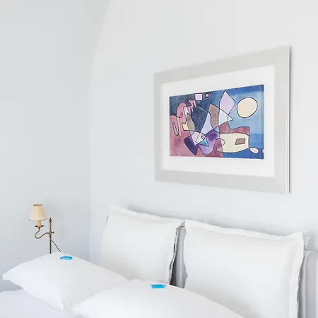 Renos 4* サントリーニ