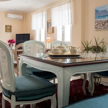 Ξενοδοχείο Renos