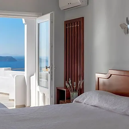 Renos 4* Fira (Santorini)