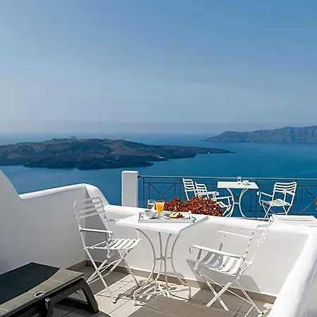 Hotel Renos Fira (Santorini)