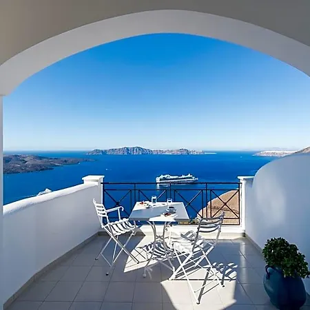 Renos Fira (Santorini)