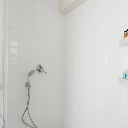 Hotel Renos
