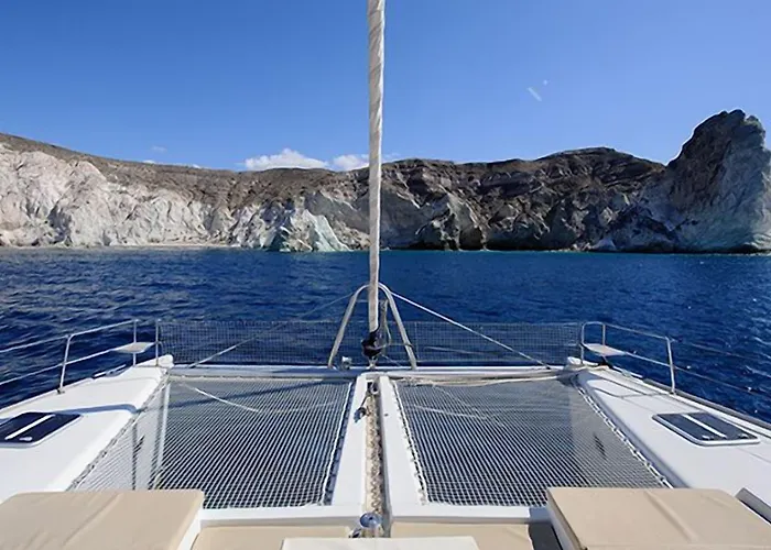 Renos 4* Fira (Santorini)