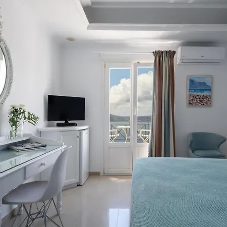 Hotel Renos Fira (Santorini)