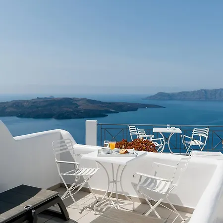 Renos 4* Fira (Santorini)
