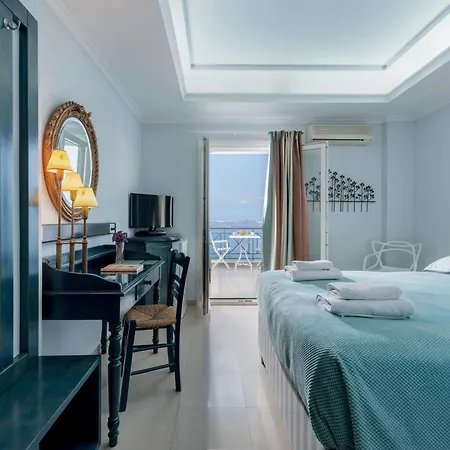 Renos 4* Fira (Santorini)